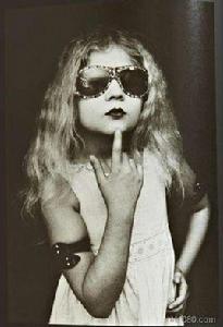 伊娃·愛洛尼斯科 伊娃·愛洛尼斯科