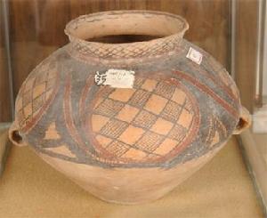 彩陶耳罐 彩陶耳罐