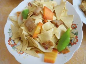 胡蘿蔔炒豆腐皮 胡蘿蔔炒豆腐皮
