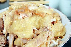 《電飯鍋鹽焗手撕雞》