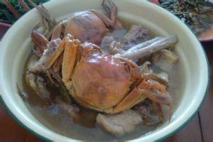 醉蟹清燉雞 醉蟹清燉雞