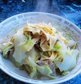 大白菜燉乾豆腐 大白菜燉乾豆腐