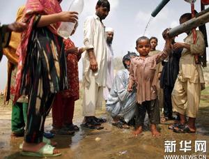 大約350萬兒童面臨通過被污染的水或昆蟲感染疾病的危險