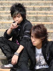 修扣正常的你 修扣正常的你