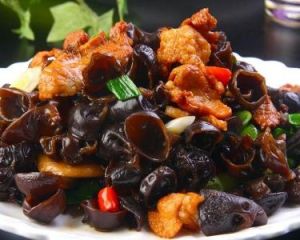 木耳炒肉 木耳炒肉