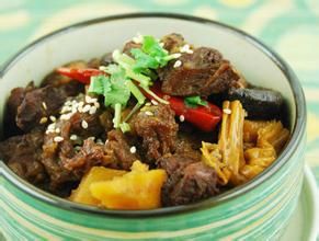 啤酒香菇牛腩 啤酒香菇牛腩