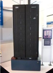 深藍[美國IBM公司生產的西洋棋電腦]