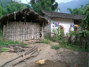 柏扎門村 柏扎門村