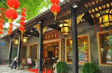 泮溪酒家大門