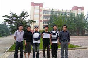 獲獎同學與指導老師