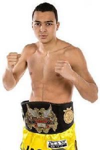 伊利亞斯·布萊德 伊利亞斯·布萊德