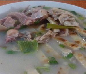 牛肉湯燴餅 牛肉湯燴餅