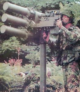 (圖)英國的“星光”便攜飛彈採用複合制導技術