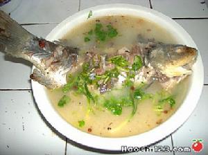 奶白鯽魚冬粉湯