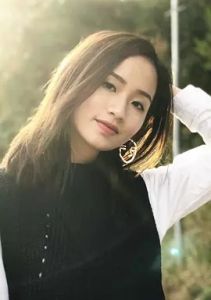 梁雍婷 梁雍婷