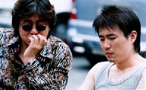 《哭泣的拳頭》