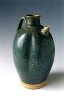 綠釉瓜棱形瓷壺