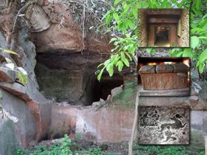 江口崖墓 江口崖墓