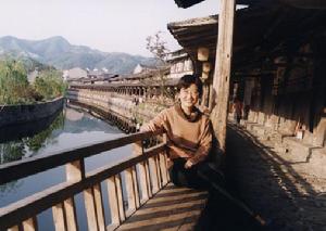 徐竹青[浙江省委黨校教授]