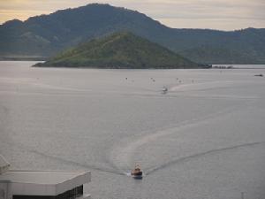 巴布亞紐幾內亞 · 莫爾茲比港