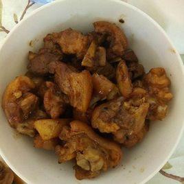 白蘿蔔紅燒豬腳 白蘿蔔紅燒豬腳