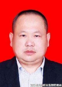 何海林[南縣市場和質量監督管理局黨組副書記]