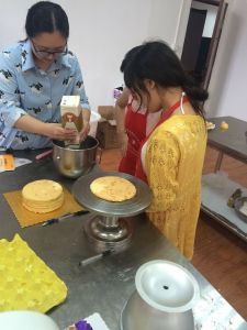 老師手把手教學員