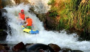 黃花溪漂流 黃花溪漂流