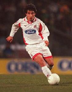 霍達德·阿齊茲 霍達德·阿齊茲