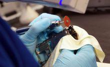 VERTU手機精緻做工展示