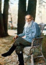 1908年5月，年近80的托爾斯泰為俄羅斯貢獻了第一張彩照