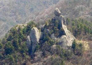 石塔山[福建省建甌石塔山]