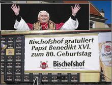 教皇在大主教啤酒廠慶祝80大壽