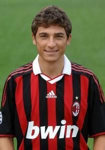 納扎雷諾·貝爾法斯蒂 納扎雷諾·貝爾法斯蒂