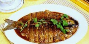 《老年人食譜----燒青魚頭尾》