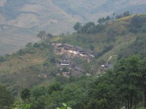 臘地山村 臘地山村