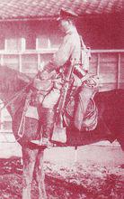 裝在騎兵步槍攜帶行囊中的三八式騎兵步槍