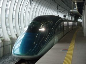 高速輪軌列車 高速輪軌列車