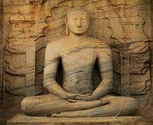 斯里蘭卡 波隆納魯沃 伽爾寺