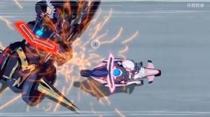 謝爾蓋撞翻柚子