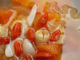 銀耳蓮子粥 銀耳蓮子粥