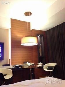 新天地朗廷酒店凱旋餐廳 新天地朗廷酒店凱旋餐廳