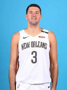 尼古拉·米羅蒂奇 尼古拉·米羅蒂奇