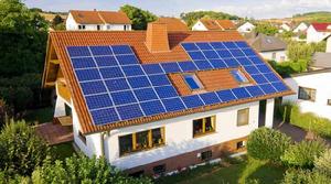 別墅屋頂太陽能發電系統