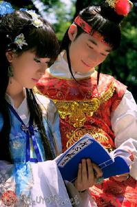 醉入紅樓 寶黛共讀“西廂”