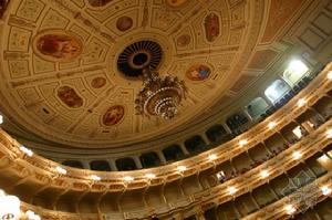 德勒斯登申培爾歌劇院(Semperoper Dresden)