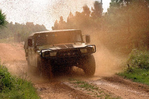東風“猛士”越野車