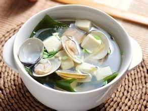 蛤蜊豆腐海帶湯 蛤蜊豆腐海帶湯