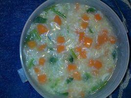 胡蘿蔔芹菜粥 胡蘿蔔芹菜粥