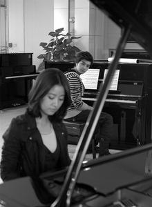 《活該你單身》